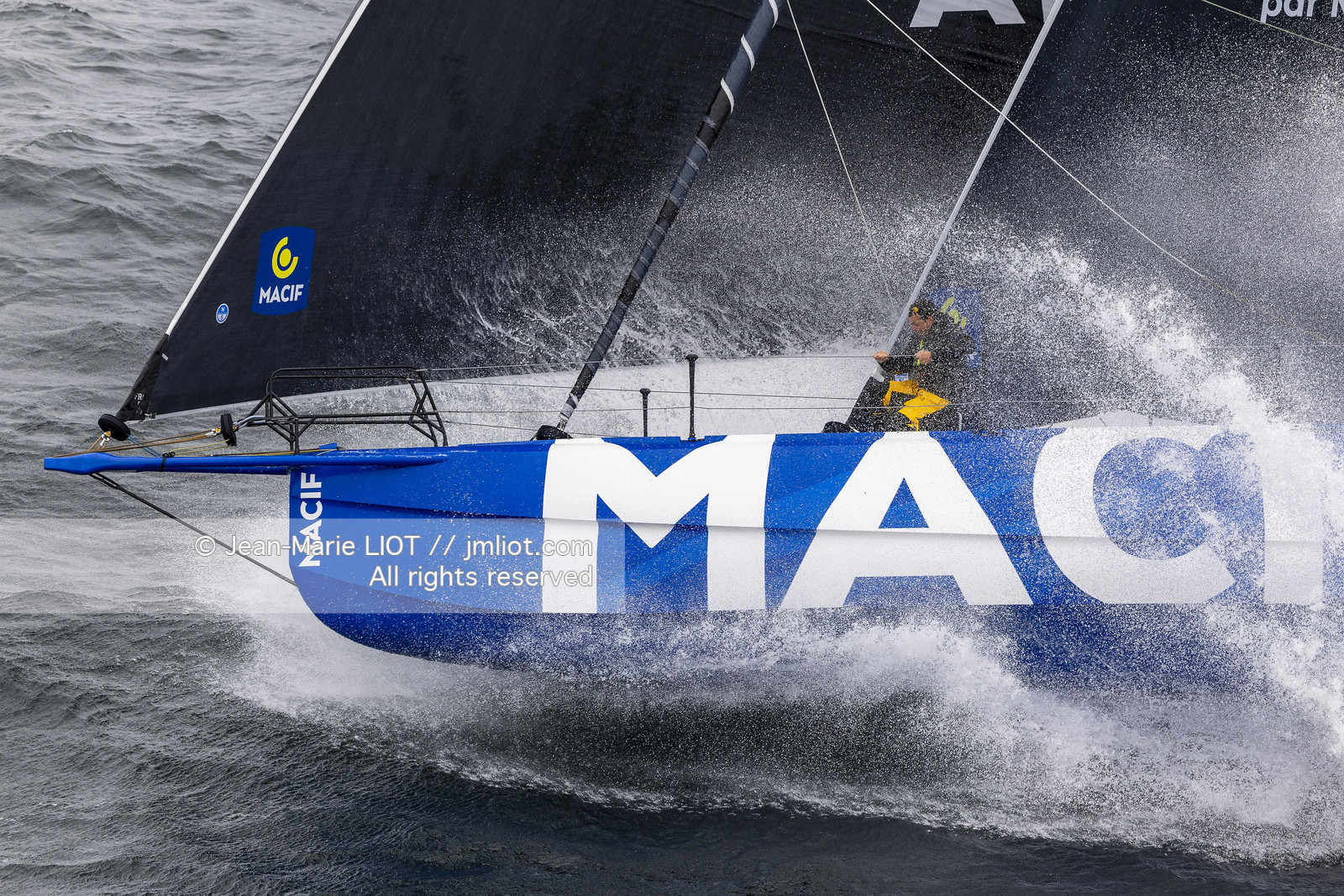 CHARLIE DALIN 2024 - IMOCA MACIF SANTE PREVOYANCE - VENDEE GLOBE 2024-2025