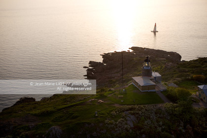 Suède, comté de Skåne, péninsule de Kullaberg, réserve naturelle de Kullaberg, phare de la Mölle