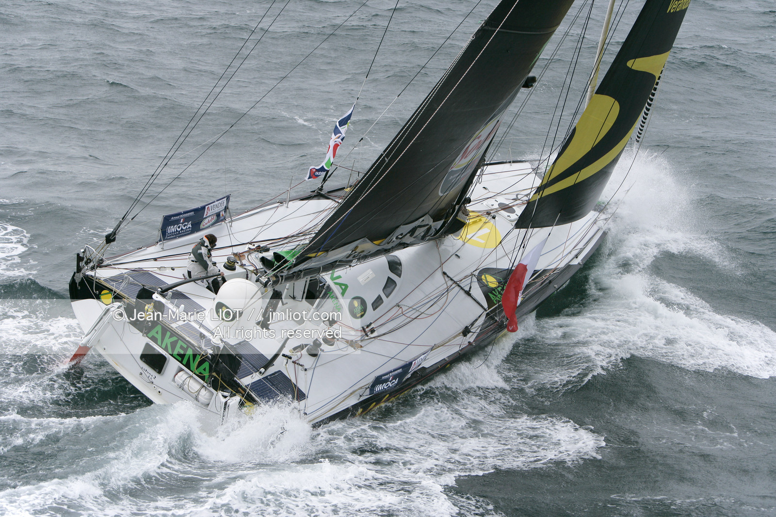 081109VGDEPART_L7A2010