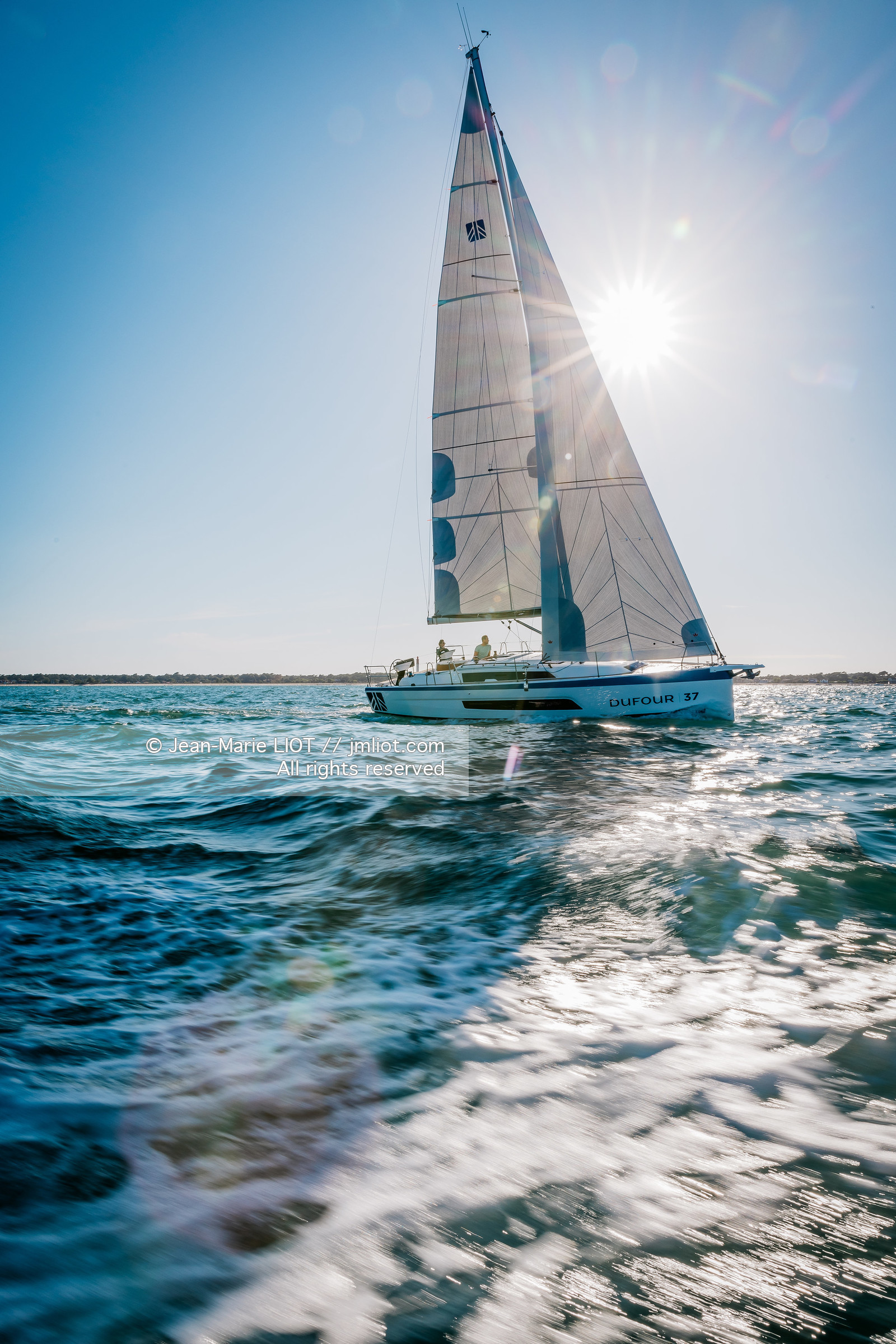 DUFOUR YACHTS 2022 - DUFOUR 37