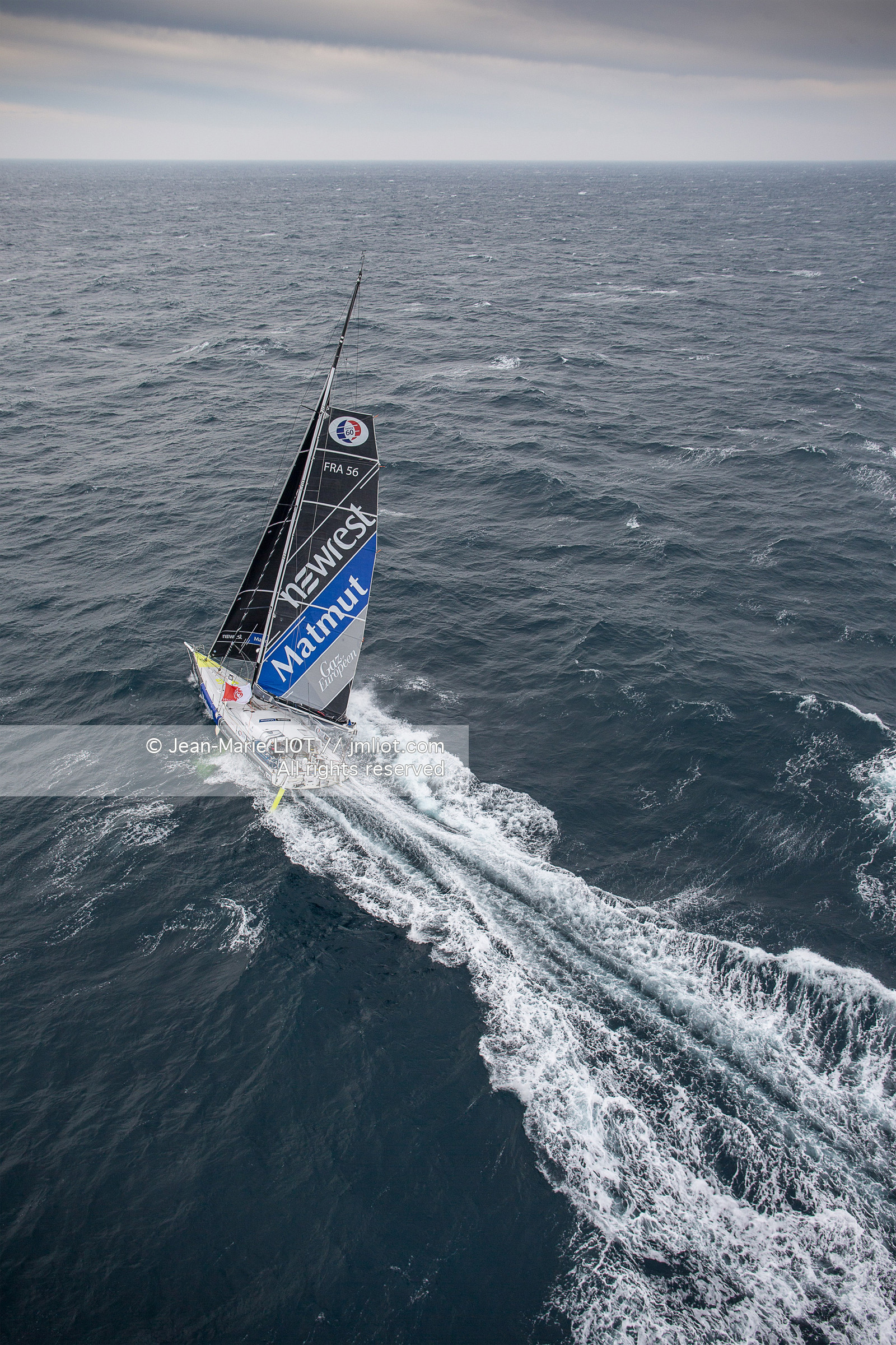 FABRICE AMEDEO - NEWREST-MATMUT - VENDEE GLOBE 2016-2017