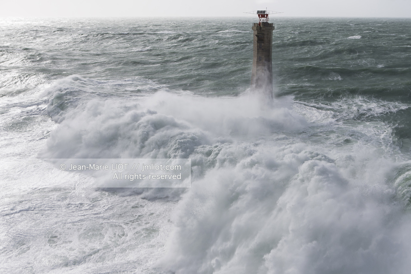 Les phares d'Iroise dans la tempête Ruth