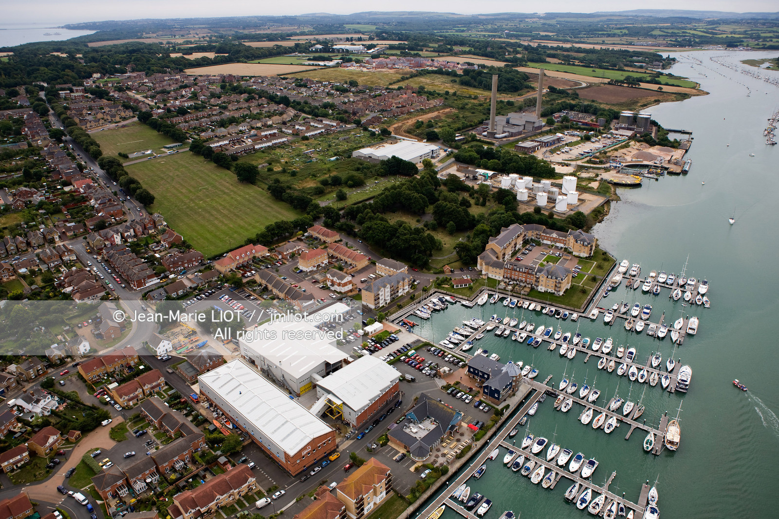 ISLE OF WIGHT-COWES