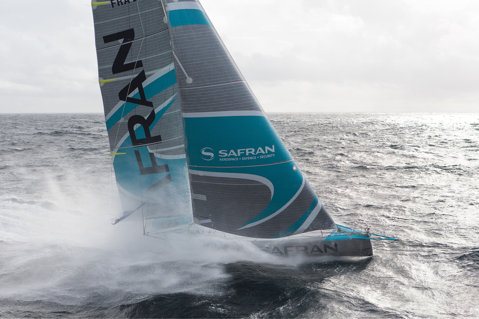 IMOCA SAFRAN 2015 - MORGAN LAGRAVIERE.