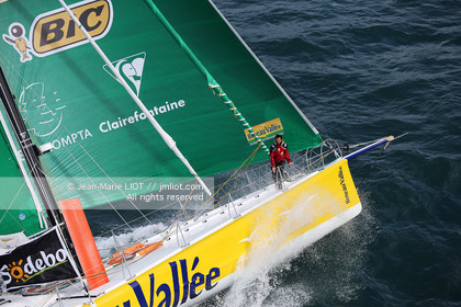 BUREAU VALLEE - LOUIS BURTON