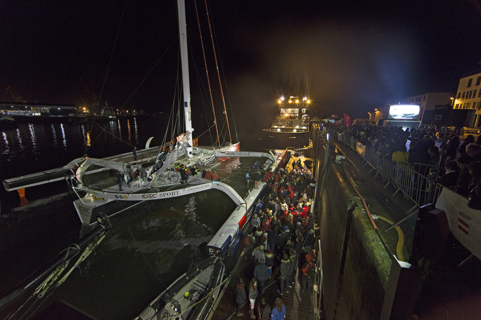 SAILING - IDEC SPORT JULES VERNE TROPHY RECORD ATTEMPT