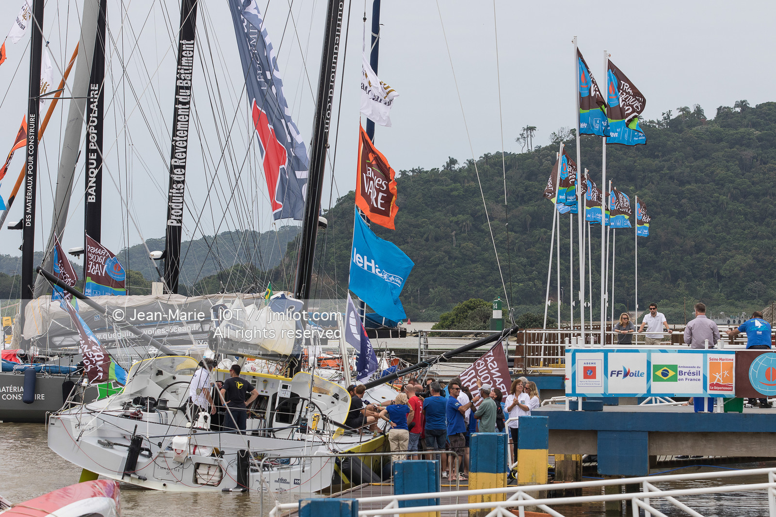 Itajaï (Brazil) le 12 November 2015, arrivée de Thomas Ruyant et Adrien Hardy à bord de l'imoca Le souffle du Nord. Photo © Jean-Marie Liot   DPPI.
