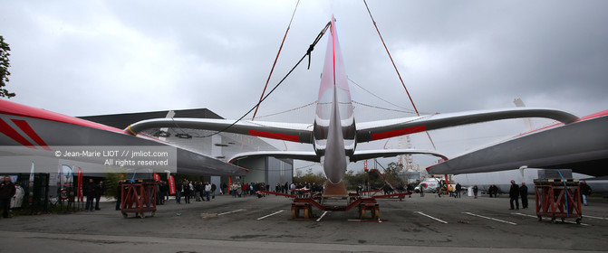 SAILING - MAXI 80 PRINCE DE BRETAGNE - LAUNCH.
