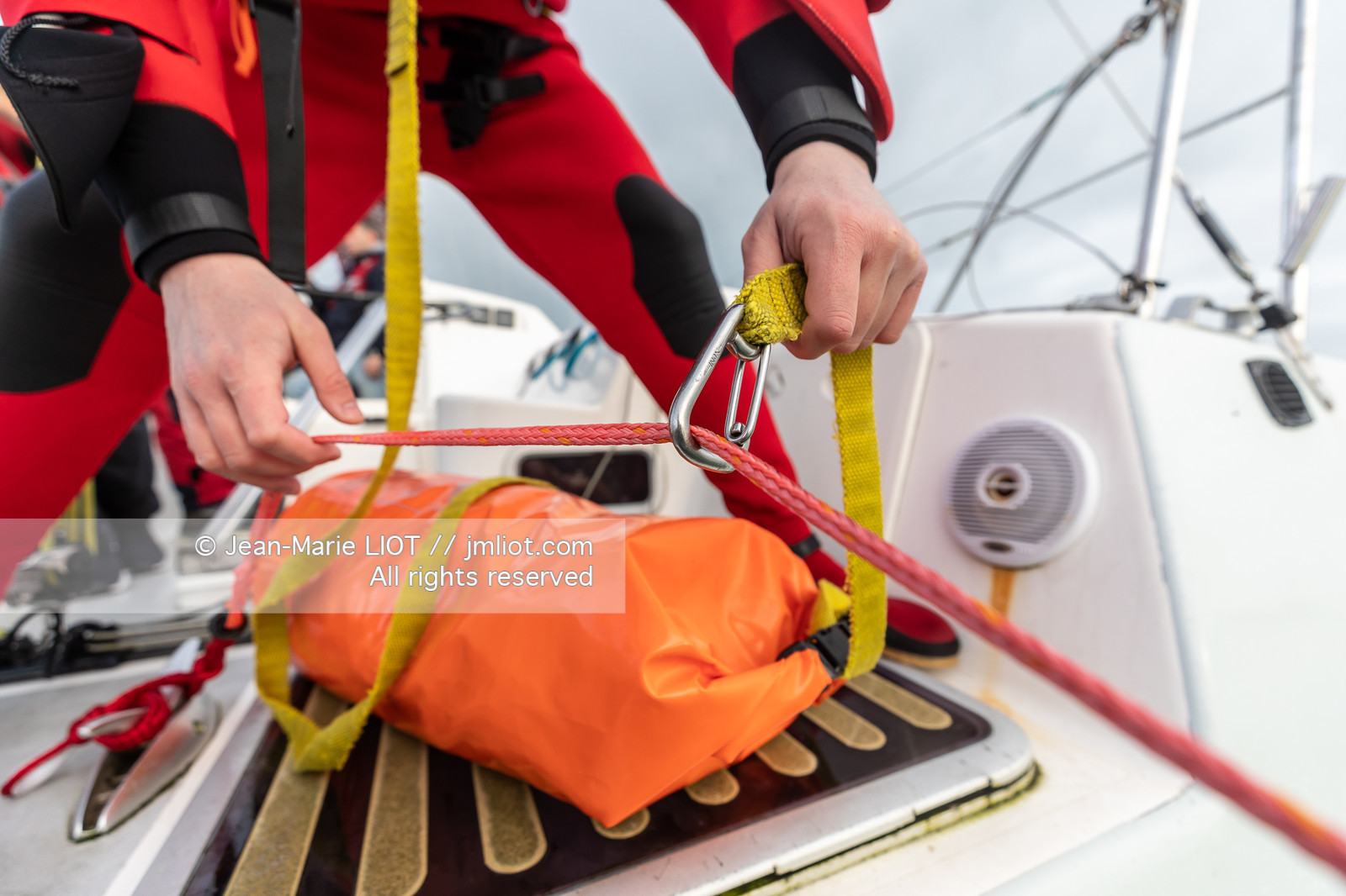 RADEAUX DE SURVIE - COMPARATIF