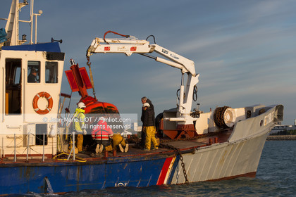 VOILES ET VOILIERS - EYOTY 2016