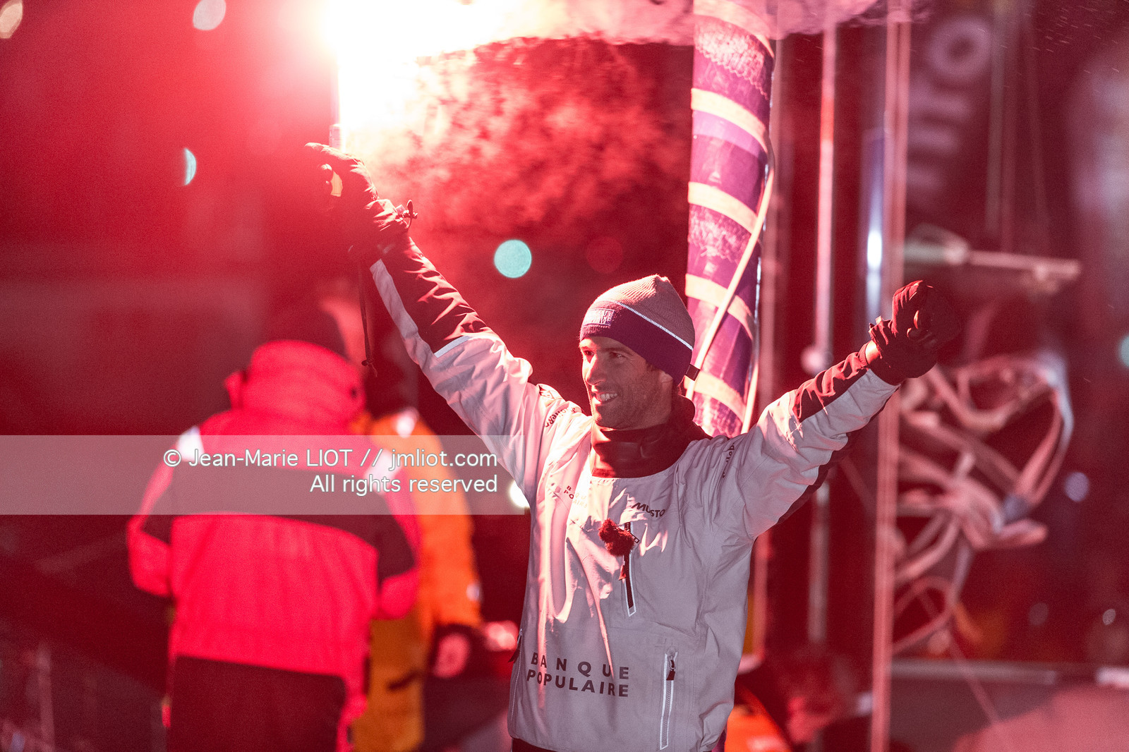 Les Sables d'Olonne, le 19 janvier 2017 arrivée d'Armel Le Cléac'h (FR) skipper de l'imoca Banque Populaire arrive 1er du Vendee globe 2016-2017. Photo © Jean-Marie Liot   DPPI