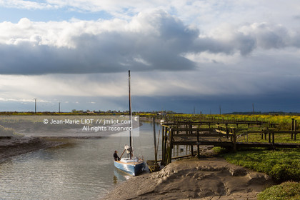 VOILES ET VOILIERS 2016 - LES FORTS DE CHARENTE, BAIE DE LA ROCHELLE EN BIHAN 650