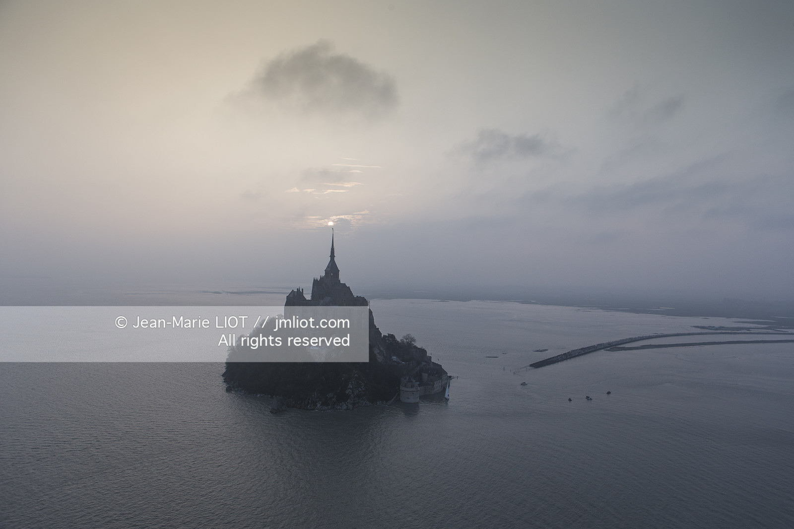 LE MONT SAINT MICHEL - LA MAREE DU SIECLE
