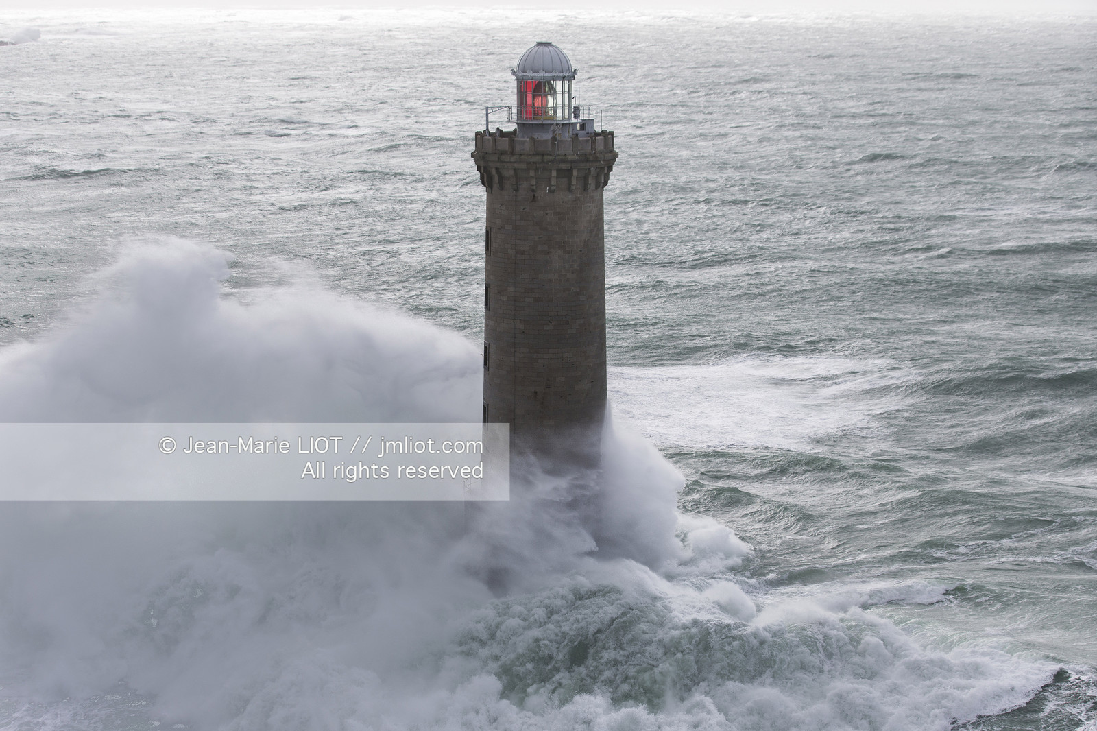 Les phares d'Iroise dans la tempête Ruth