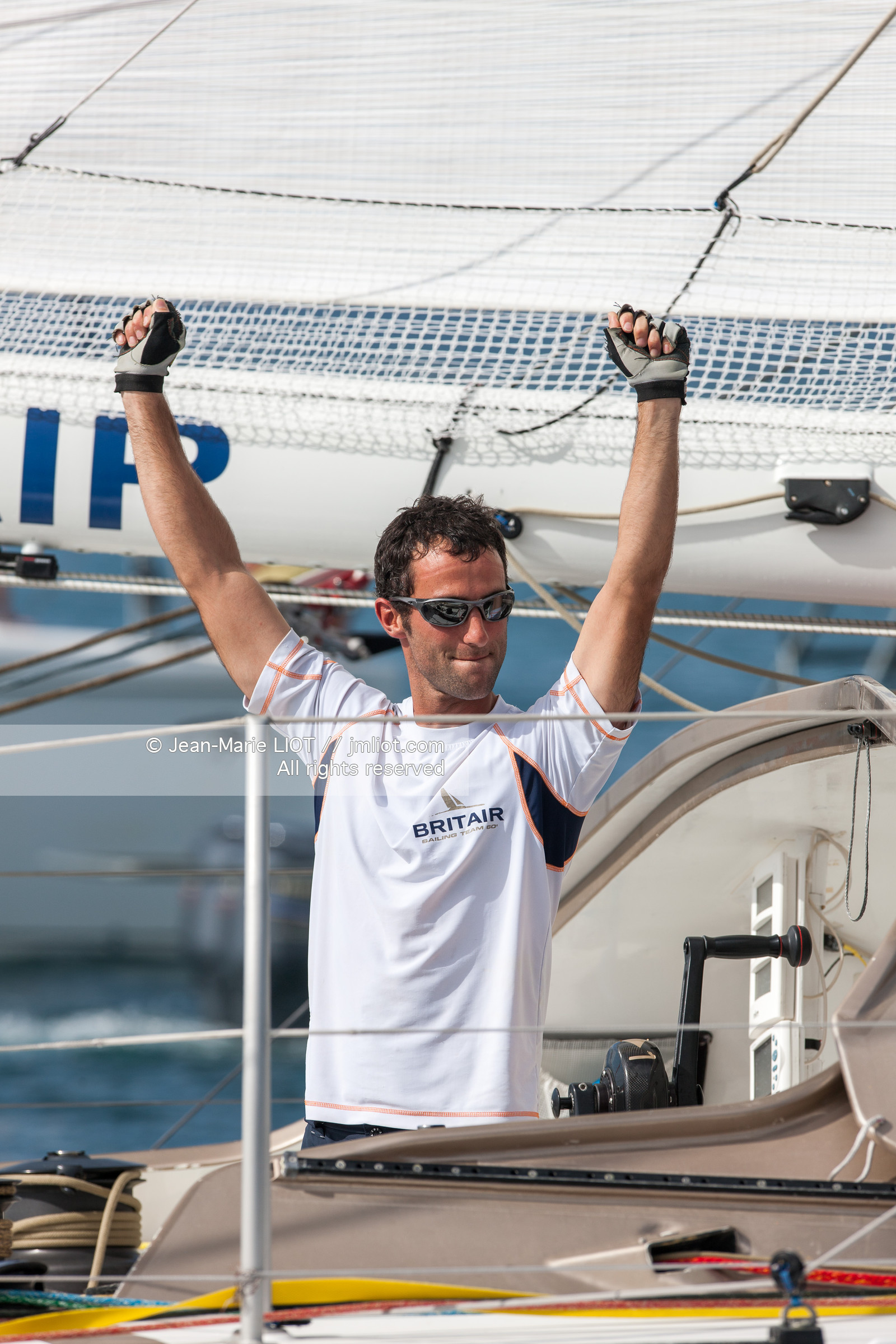 ROUTE DU RHUM 2010 - ARRIVEE DE ARMEL LE CLEAC'H