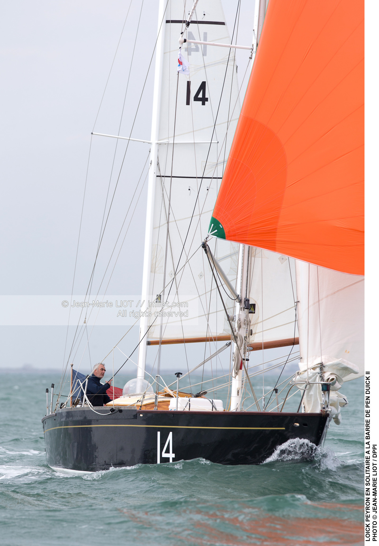 LOICK PEYRON A BORD DE PEN DUICK II
