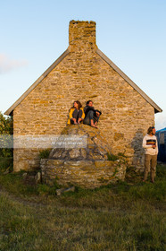 VOILES ET VOILIERS - ECOLE DE VOILE DES GLENANS
