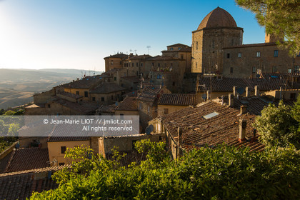 Italie, Toscane,Italy, Tuscany, Voltera vue sur le val di cecina