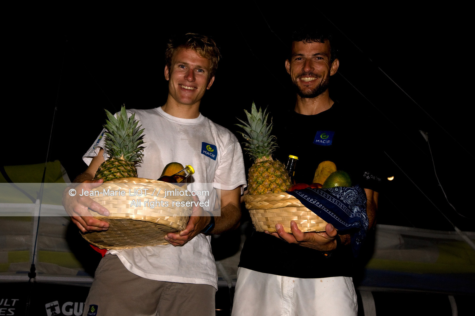 LE 19 novembre 2011, Arrivée au Costa Rica, de François Gabart et Sébastien Col à bord de l'imoca Macif. Photo © Jean-Marie Liot DPPI.