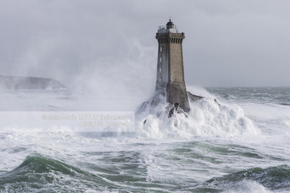 Les phares d'Iroise dans la tempête Ruth