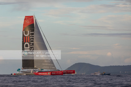 FRANCIS JOYON - ROUTE DU RHUM 2018 - ARRIVEE