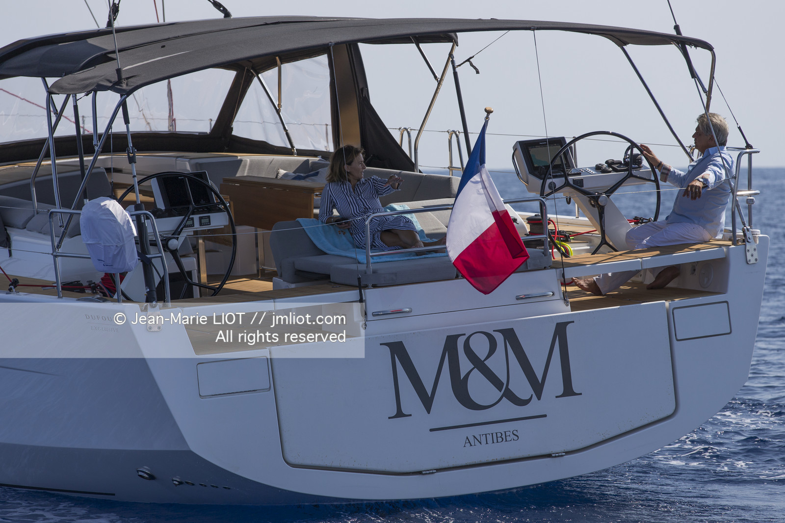 DUFOUR YACHTS 2017 - DUFOUR 63