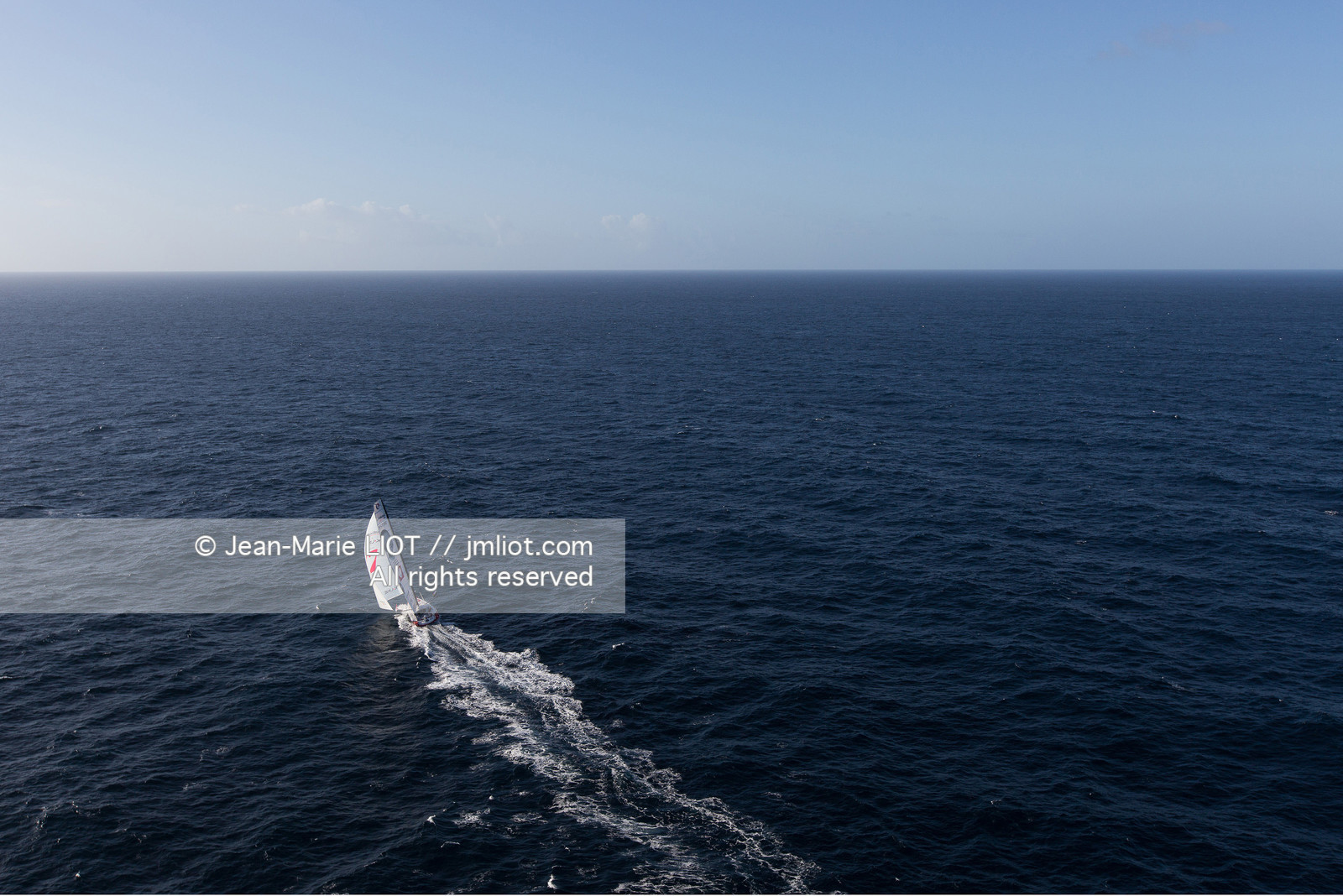 VENDEE GLOBE 2016-2017 - TANGUY DE LAMOTTE - INITIATIVES COEUR