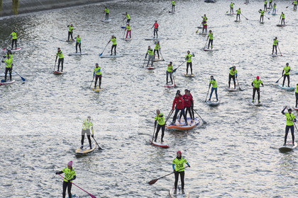 PADDLE - LA SEINE - PARIS