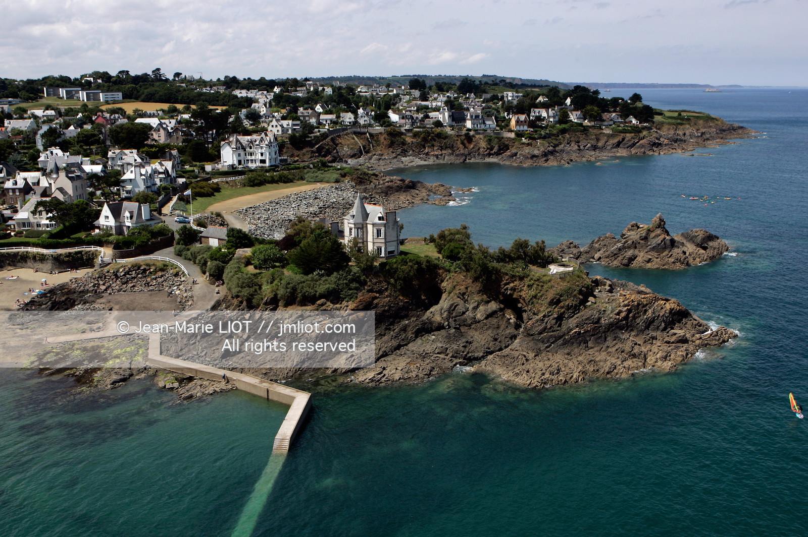 PHOTO ¬© JEAN-MARIE LIOT  TFV06 MENTION OBLIGATOIRE POUR TOUTE UTILISATION DROITS REÃÅSERVEÃÅS TOUR DE FRANCE A LA VOILE 2006 SAINT-QUAY-PORTRIEUX LE 11 07 06 PARCOURS BANANE MANCHE 1