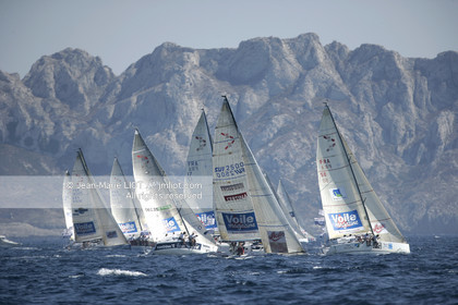 TOUR DE FRANCE À LA VOILE 2007.DE DUNKERQUE A MARSEILLE.DU 30 JUIN 2007 AU 28 JUILLET 2007.PHOTO © JEAN-MARIE LIOT.
