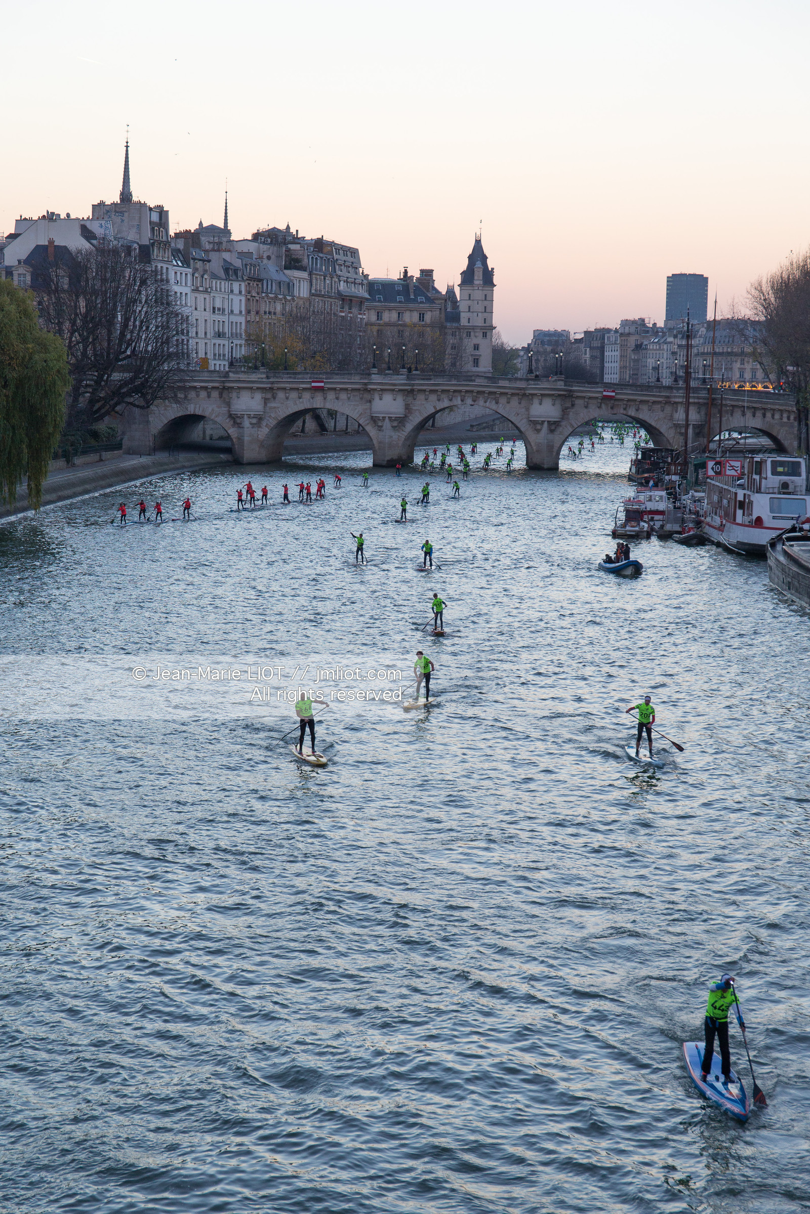 PADDLE - LA SEINE - PARIS