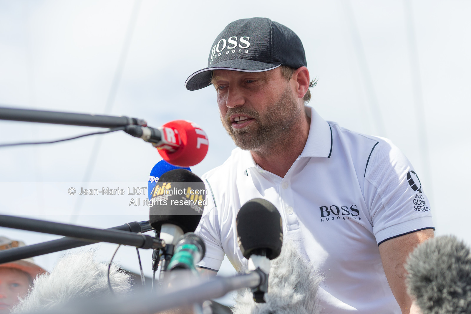 ALEX THOMSON - ROUTE DU RHUM 2018 - ARRIVEE