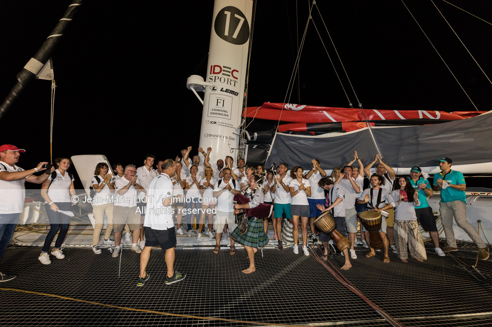 FRANCIS JOYON - ROUTE DU RHUM 2018 - ARRIVEE