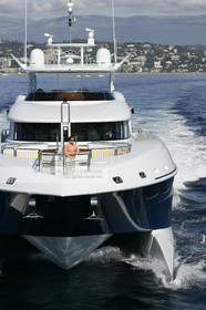 SALON NAUTIQUE DE CANNES 2005