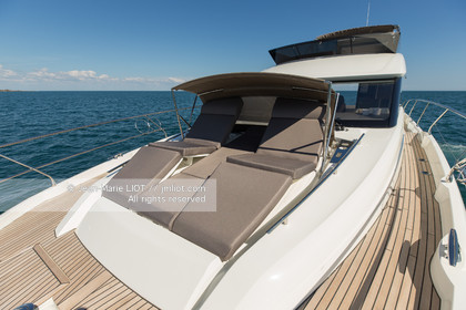 PRESTIGE  YACHT - PRESTIGE 520