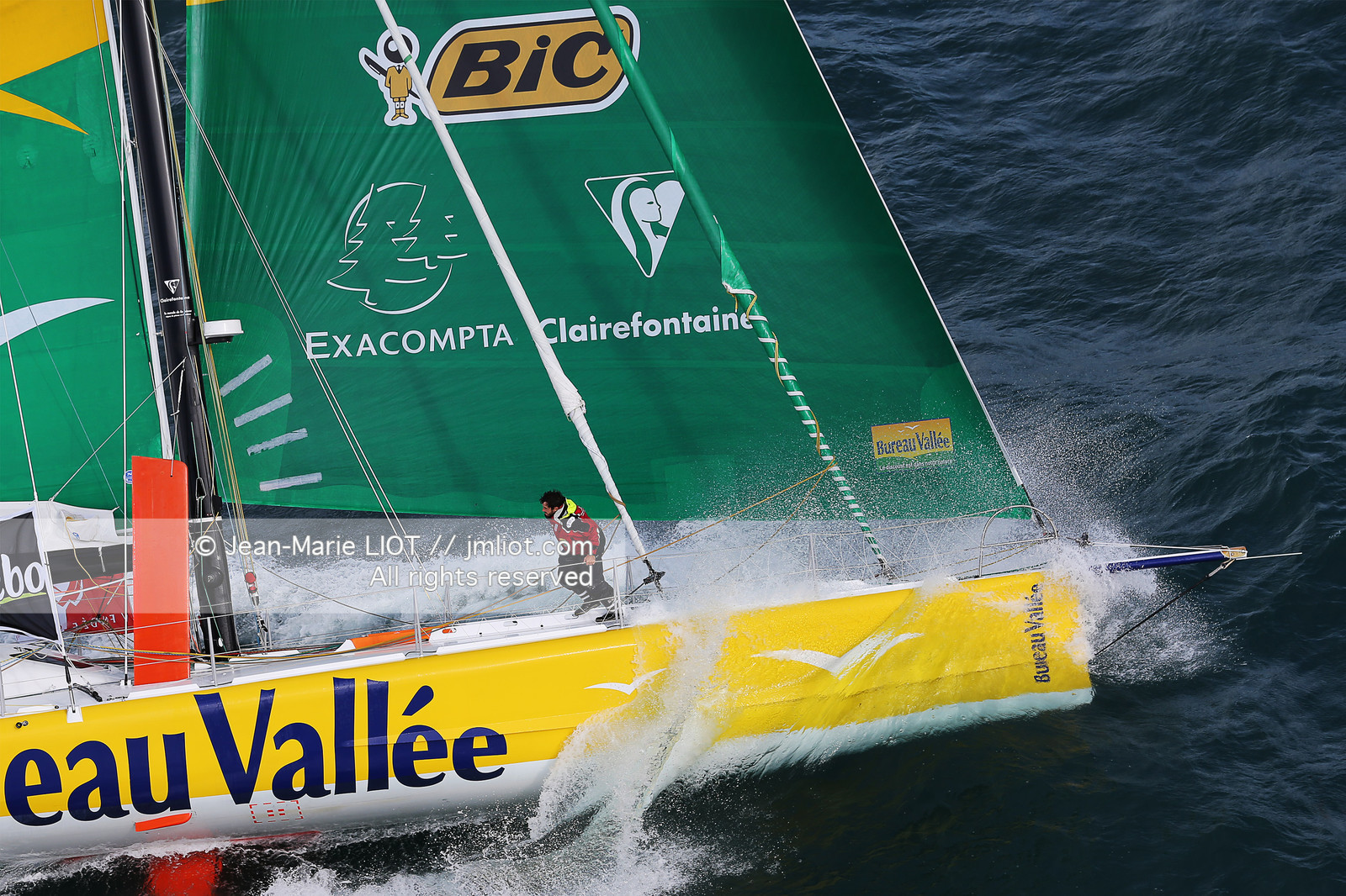 BUREAU VALLEE - LOUIS BURTON