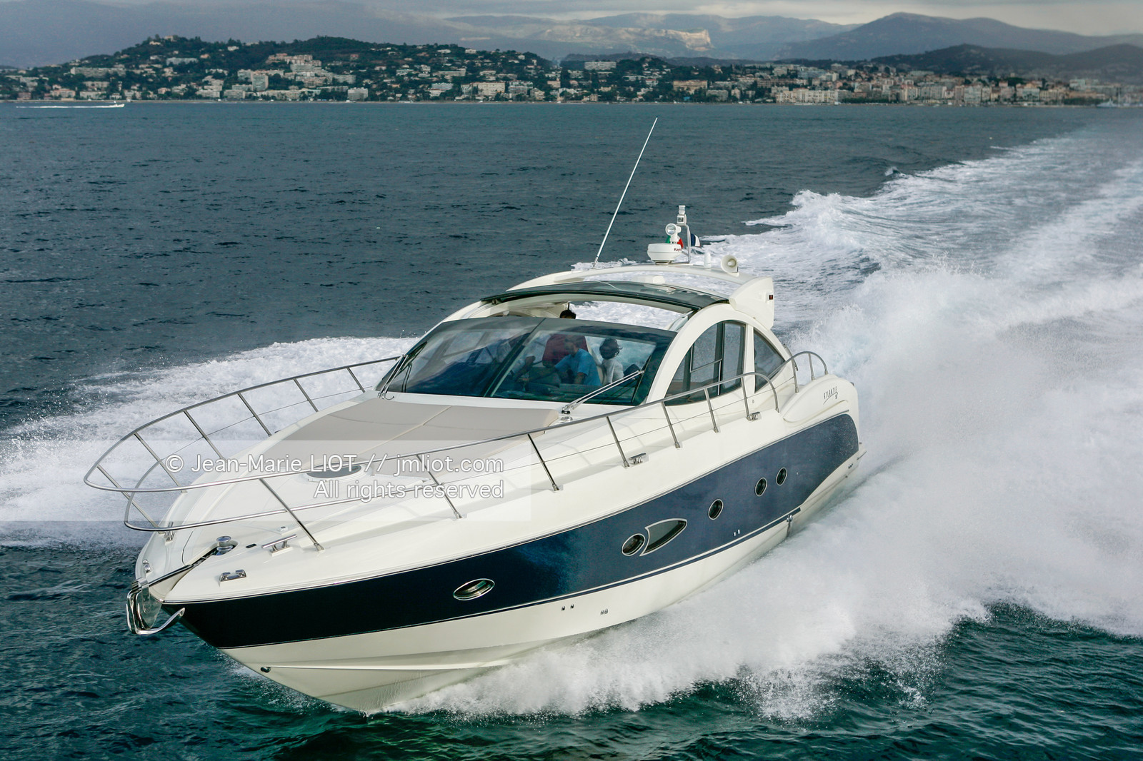 ATLANTIS 50