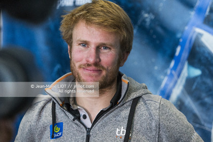 TRIMARAN MACIF - FRANCOIS GABART - RECORD DU TOUR DU MONDE EN SOLITAIRE SANS ESCALE