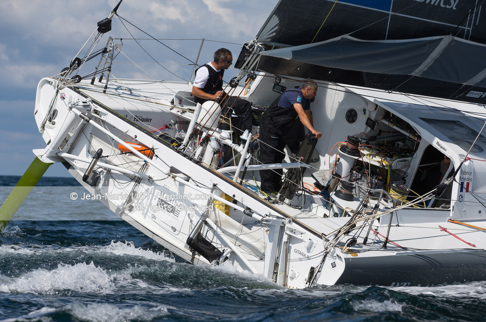 FABRICE AMEDEO - IMOCA NEWREST-BRIOCHE PASQUIER 2017 - TJV
