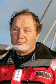 SAILING IDEC & FRANCIS JOYON