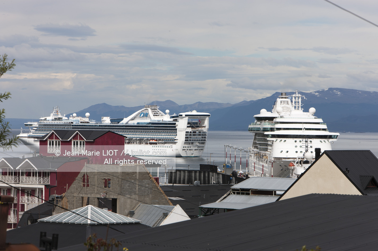 Ushuaia, Terre de Feu est la ville la plus australe du globe.Située à la pointe de l'Argentine cette province est la porte de l'antartique.photo © Jean-Marie Liot.