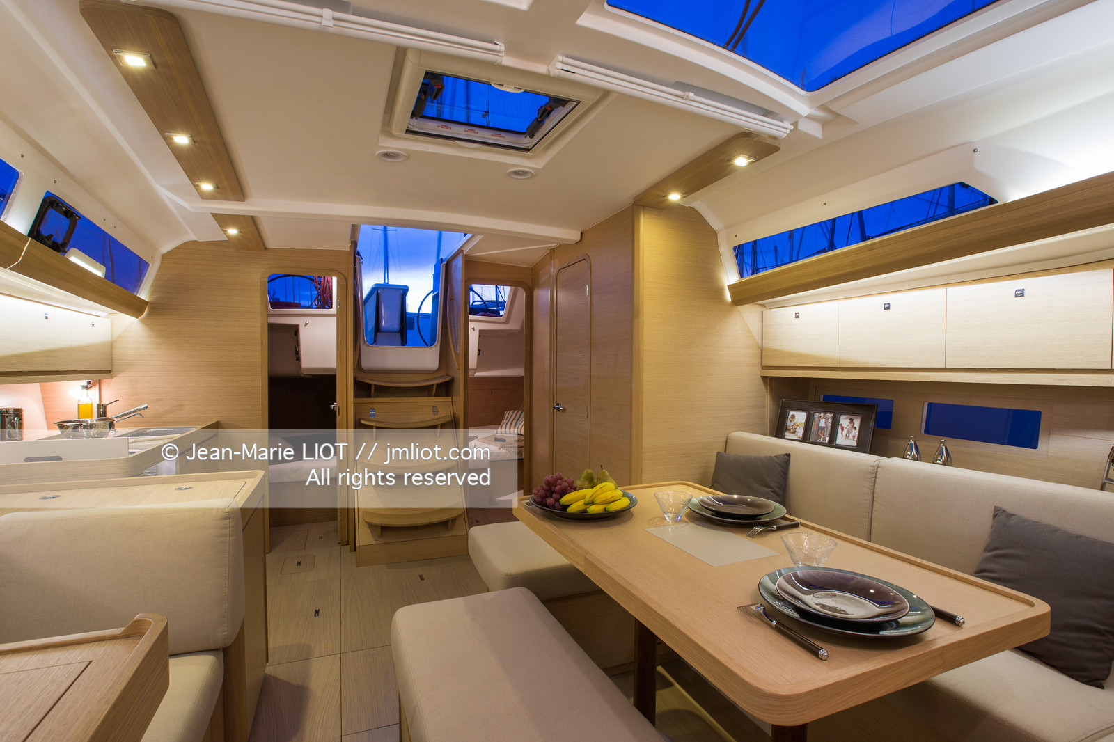 DUFOUR YACHTS - DUFOUR 410 NEW MODEL