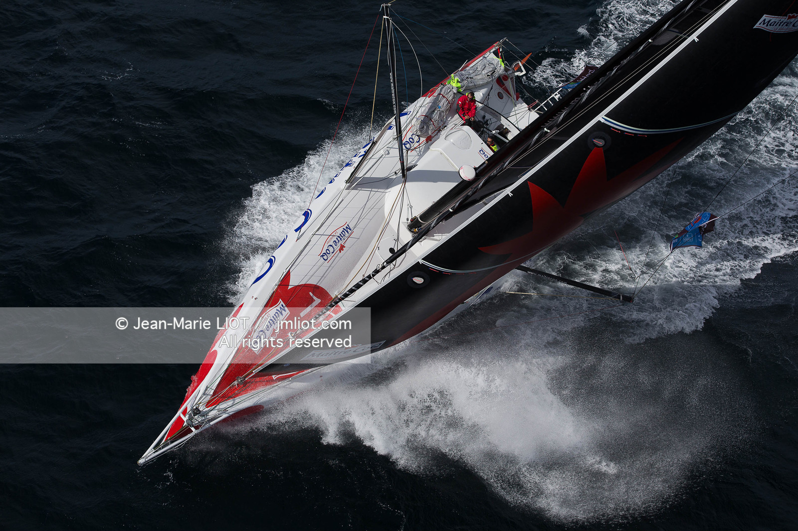 IMOCA MAITRE COQ - JEREMIE BEYOU.