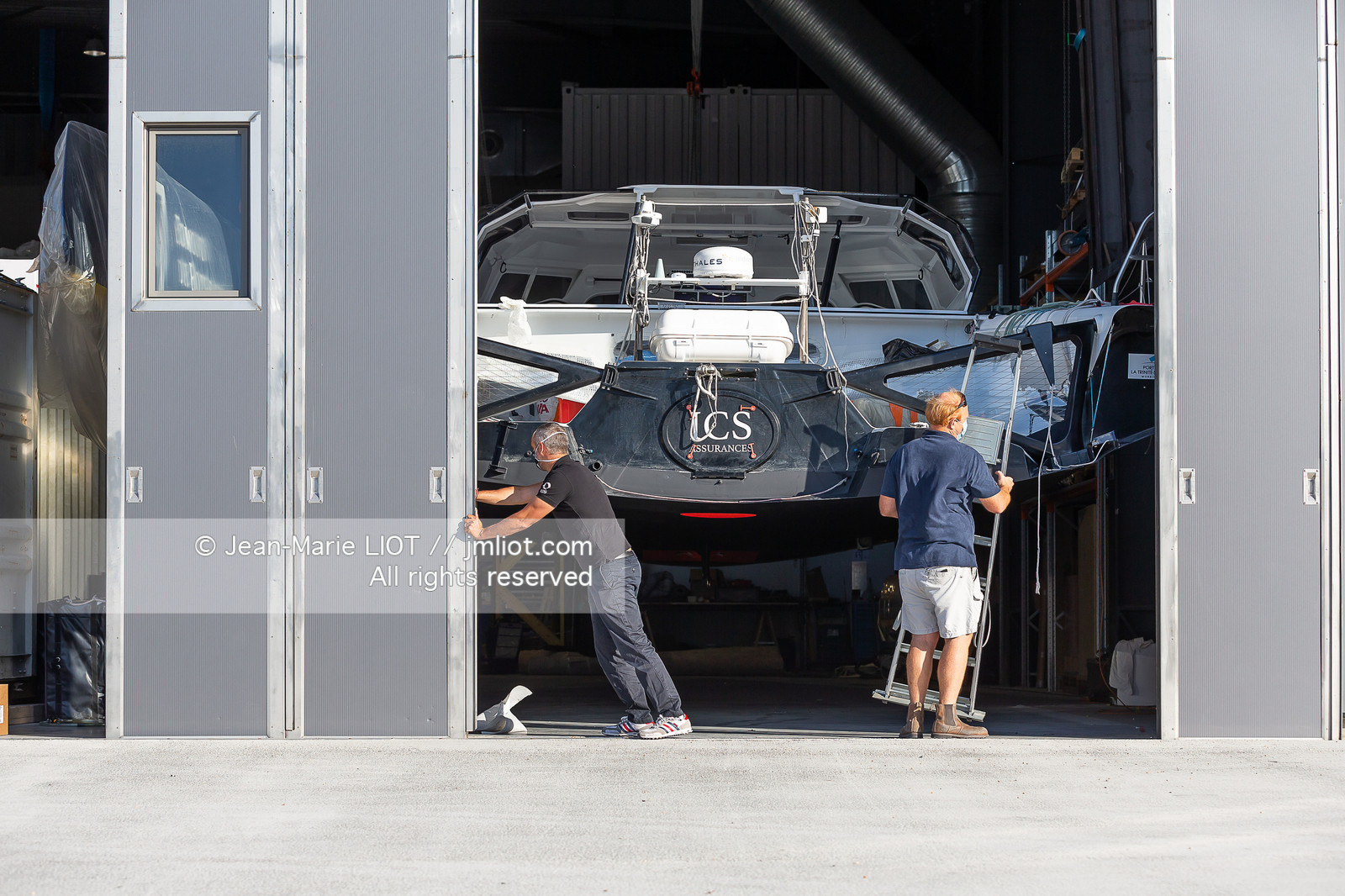FABRICE AMEDEO - IMOCA NEWREST - ART & FENETRES 2020