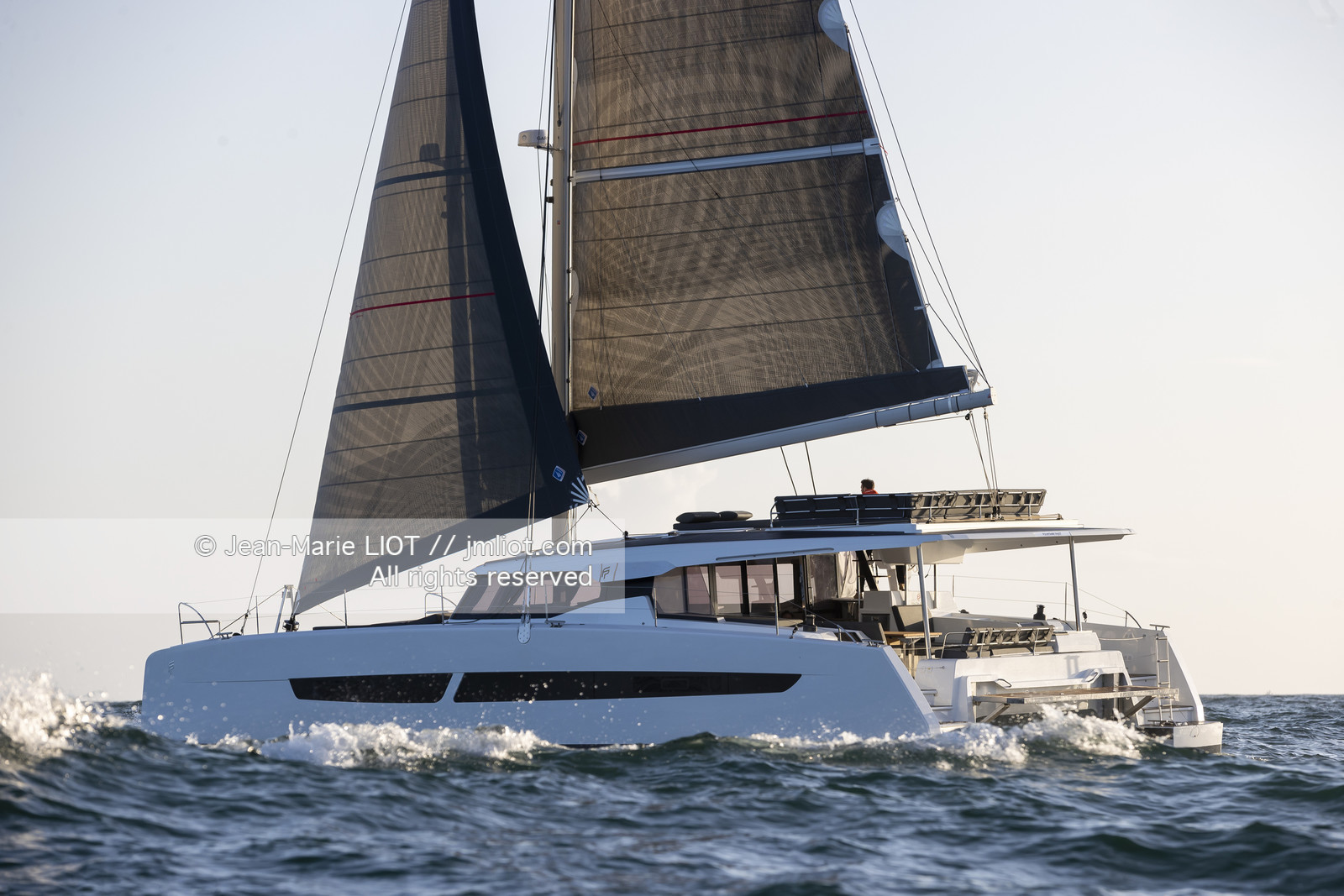 FOUTAINE PAJOT 2022 - AURA 51