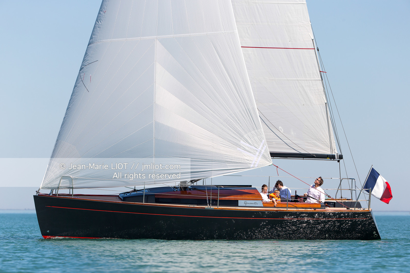 CLASSIC BOATS - TOFINOU 10.C