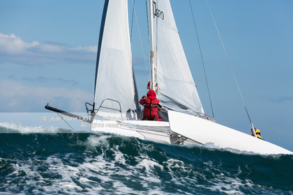 VOILE MAGAZINE - CORSAIR CRUZE 970