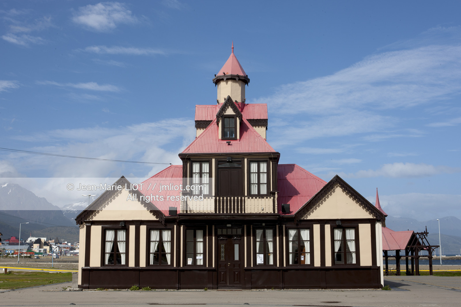 Ushuaia, Terre de Feu est la ville la plus australe du globe.Située à la pointe de l'Argentine cette province est la porte de l'antartique.photo © Jean-Marie Liot.