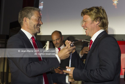 TROPHEE JULES VERNE - IDEC SPORT - REMISE DFU TROPHEE