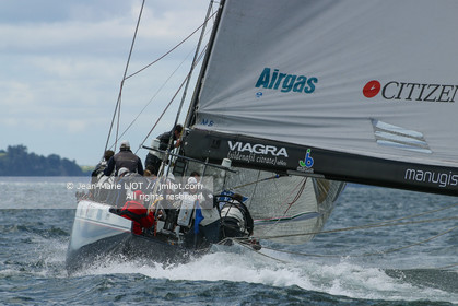 LOUIS VUITTON CUP 2002 - NEW ZEALAND